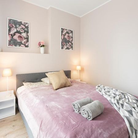Superapart Aignera Apt 4, Family Friendly Oasis Varsovia Exterior foto